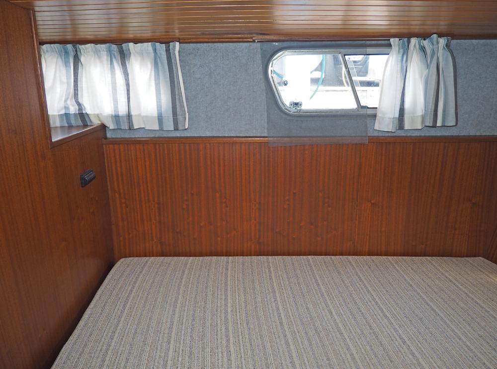 Aft cabin, Accommodation